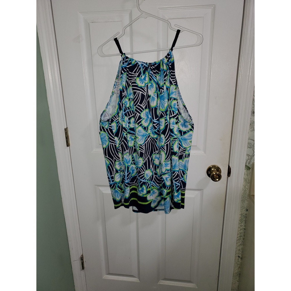 Crown and Ivey plus size Navy Blue Green Floral Halter Keyhole Tank Top 3X